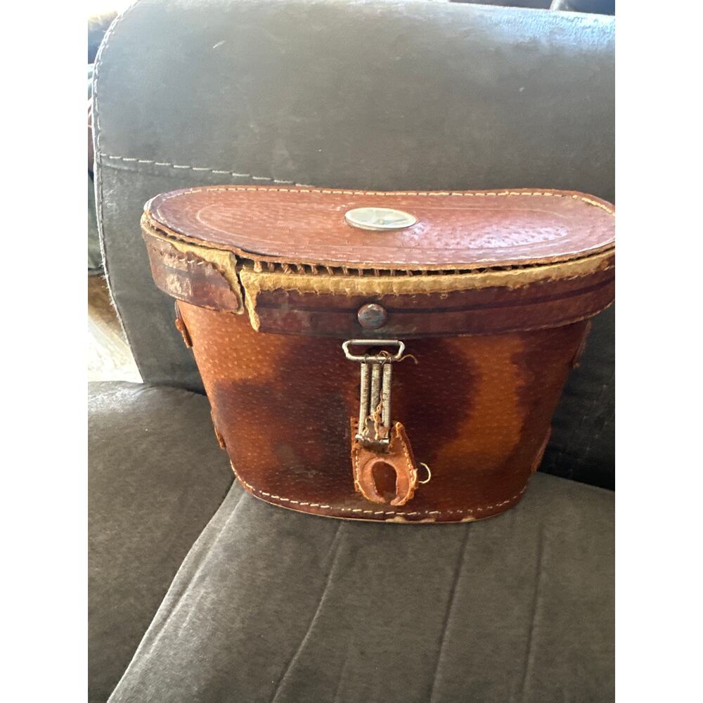 Binolux, Coated Optics 8x30 Binoculars with Leather Case, No W6-12989